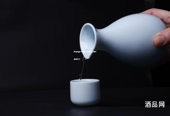 白酒加盟代理费怎么算(白酒代理加盟费多少)